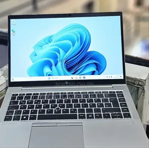 New Laptop HP EliteBook 840 G8 16GB Intel Core I5 SSD 512GB