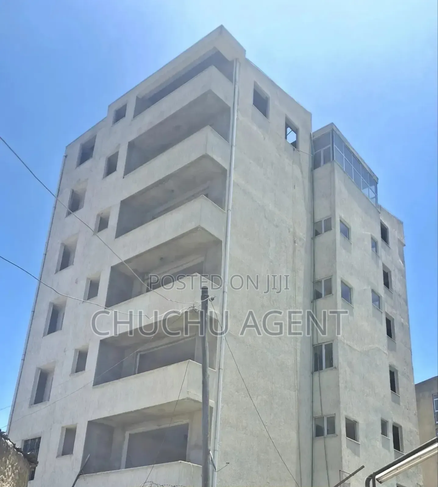 20bdrm Apartment in Bole for sale