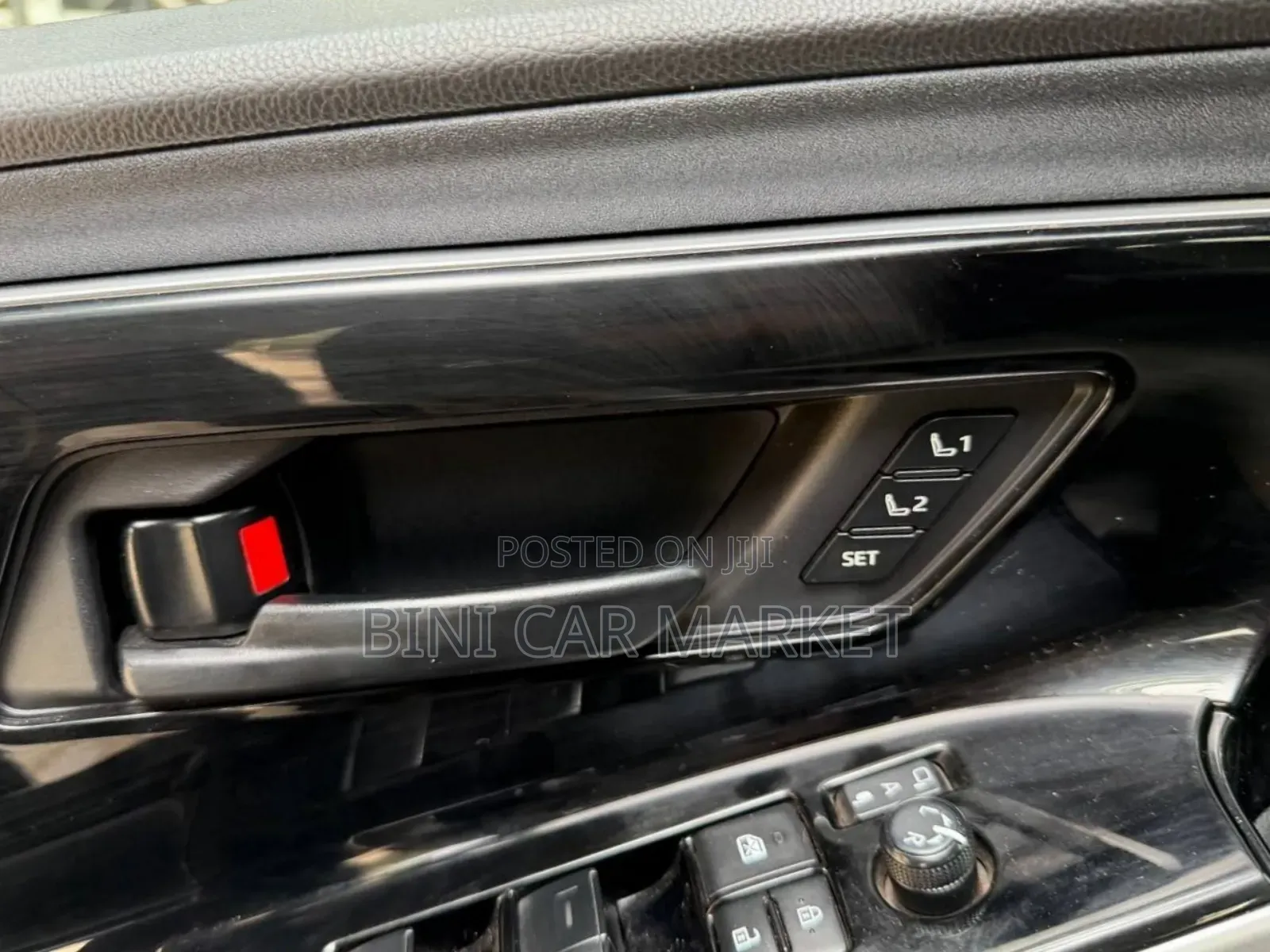 Toyota bZ4X 2024 Gray