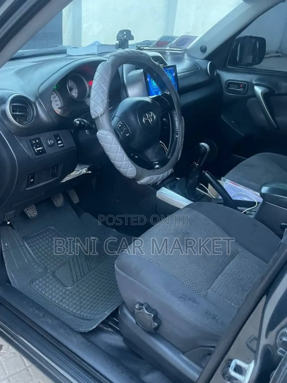 Toyota RAV4 1.8 2005 Gray