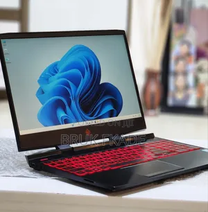 New Laptop HP Omen X 16GB Intel Core I5 SSD 512GB