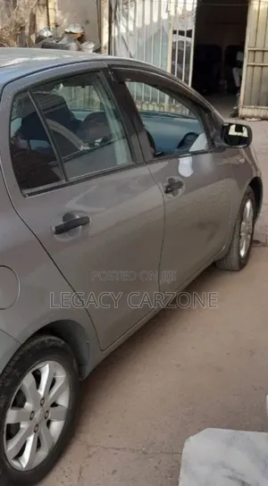 Toyota Yaris 2007 Silver