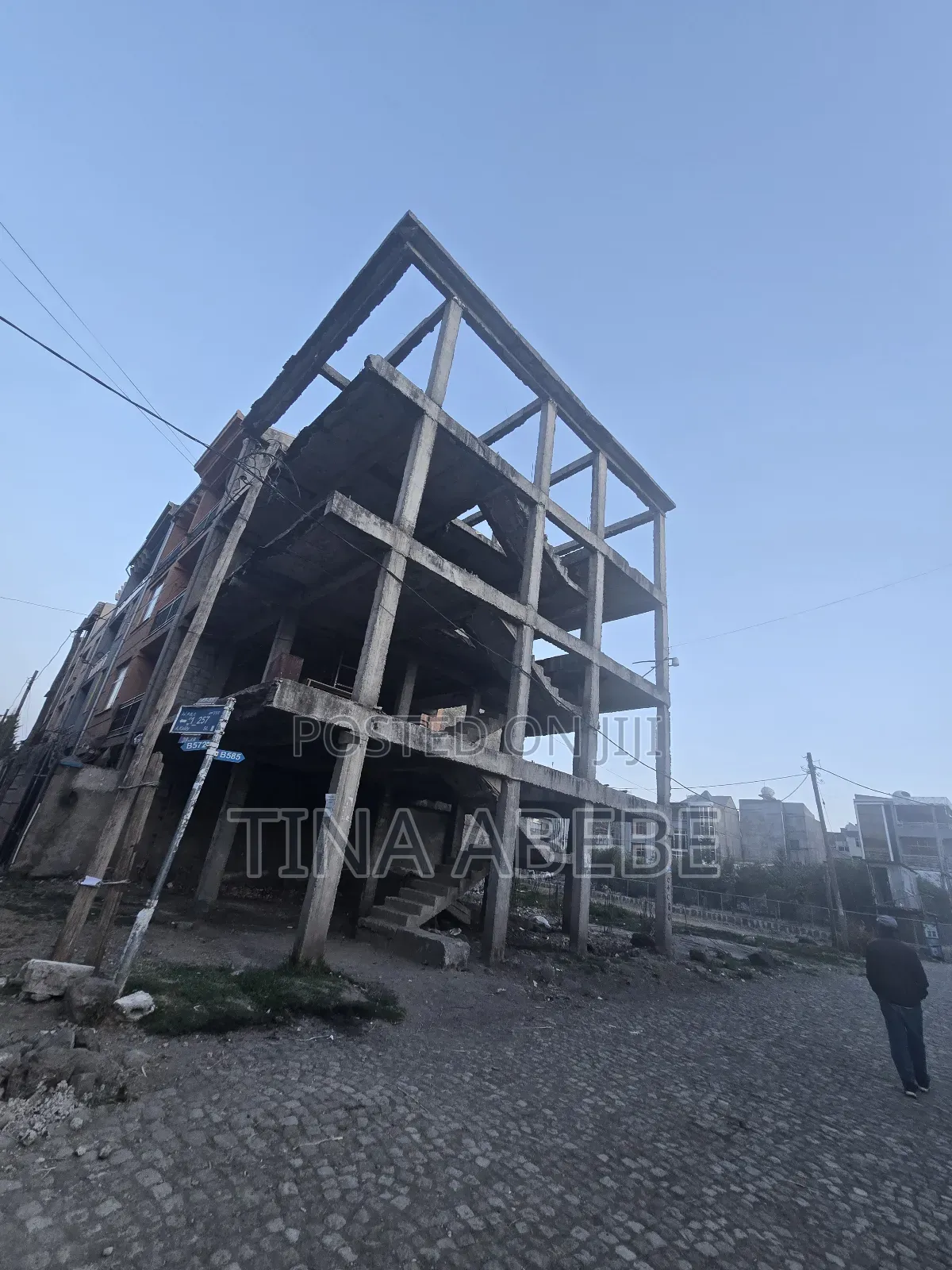 5bdrm House In አስቸካይ የሚሸጥ ቤት, Akaky Kaliti For Sale