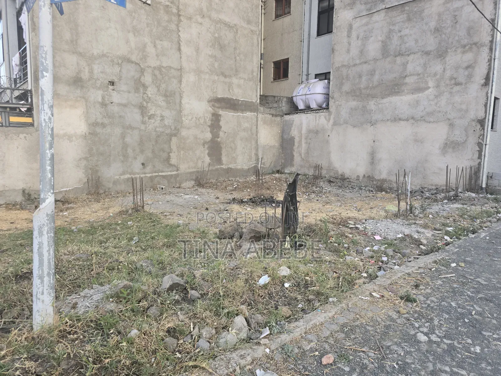 6bdrm House in አስቸካይ የሚሸጥ ቤት, Akaky Kaliti for sale