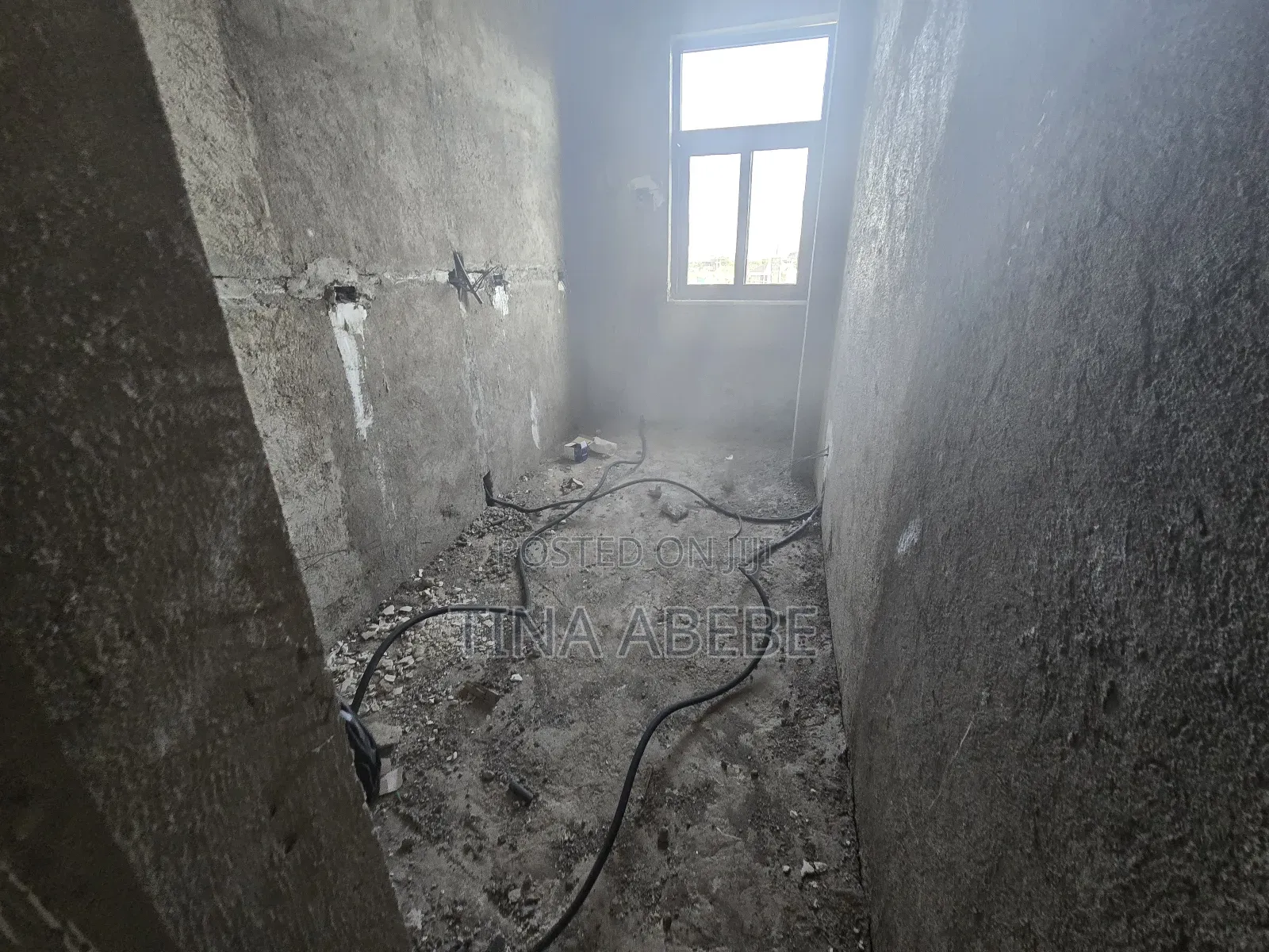 3bdrm Apartment In Akaky Kaliti For Sale