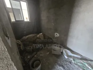 3bdrm Apartment In Akaky Kaliti For Sale