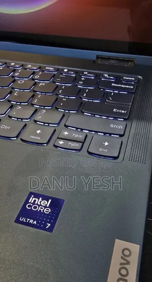 New Laptop Lenovo Yoga 7i 16GB Intel Core Ultra 7 SSD 1T