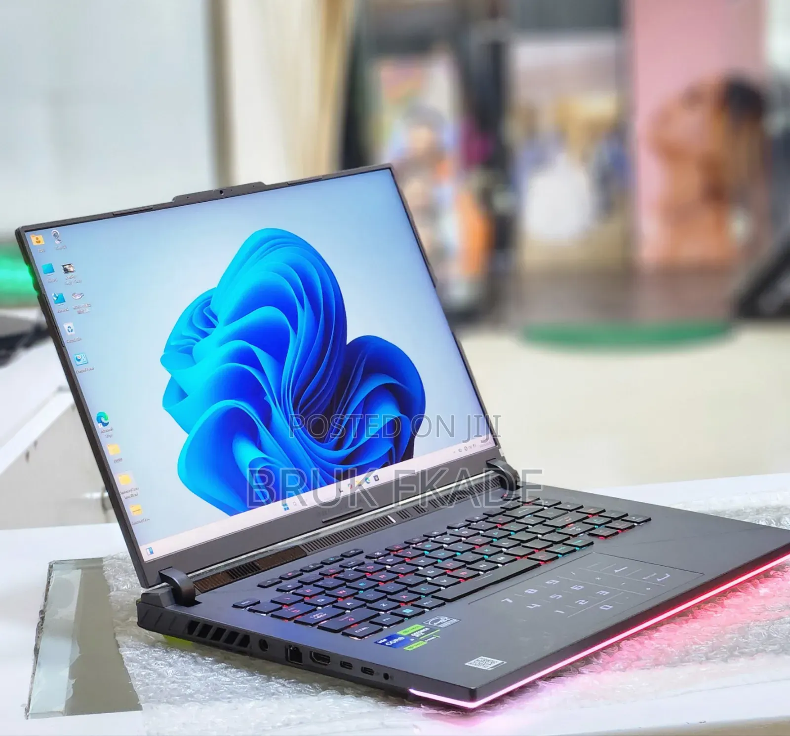 New Laptop Asus ROG Strix G16 G614 32GB Intel Core I9 SSD 1T