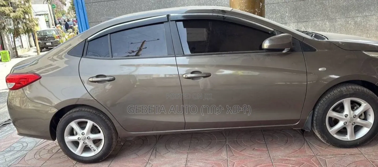 Toyota Yaris 2021 Gray