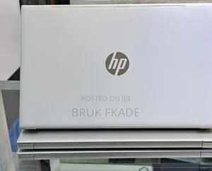 New Laptop HP Pavilion 13 16GB Intel Core I7 SSD 1T