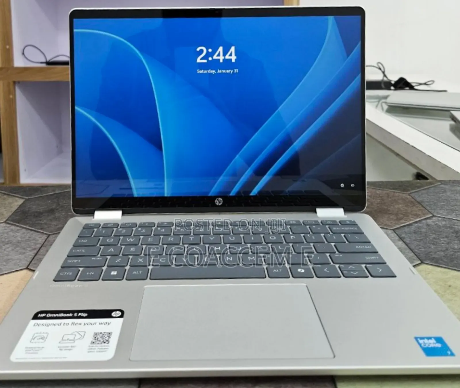 New Laptop HP OmniBook 7 14" 16GB Intel Core 7 SSD 512GB