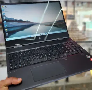 New Laptop HP Envy X360 8GB AMD Ryzen 7 SSD 256GB