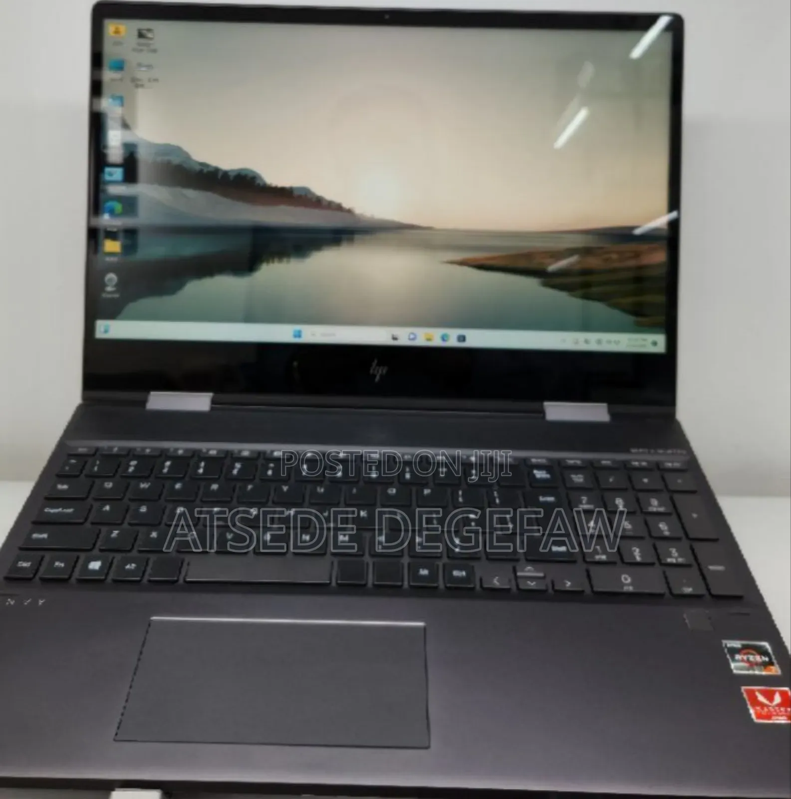 New Laptop HP Envy X360 8GB AMD Ryzen 7 SSD 256GB