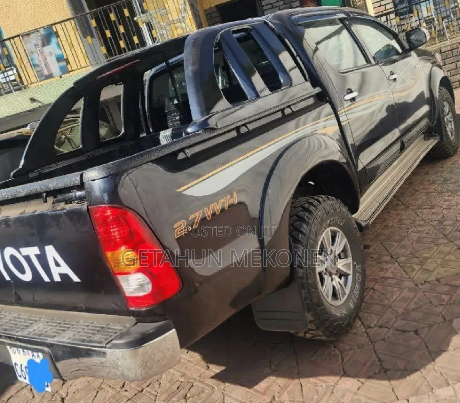 Toyota Hilux 2012 Black