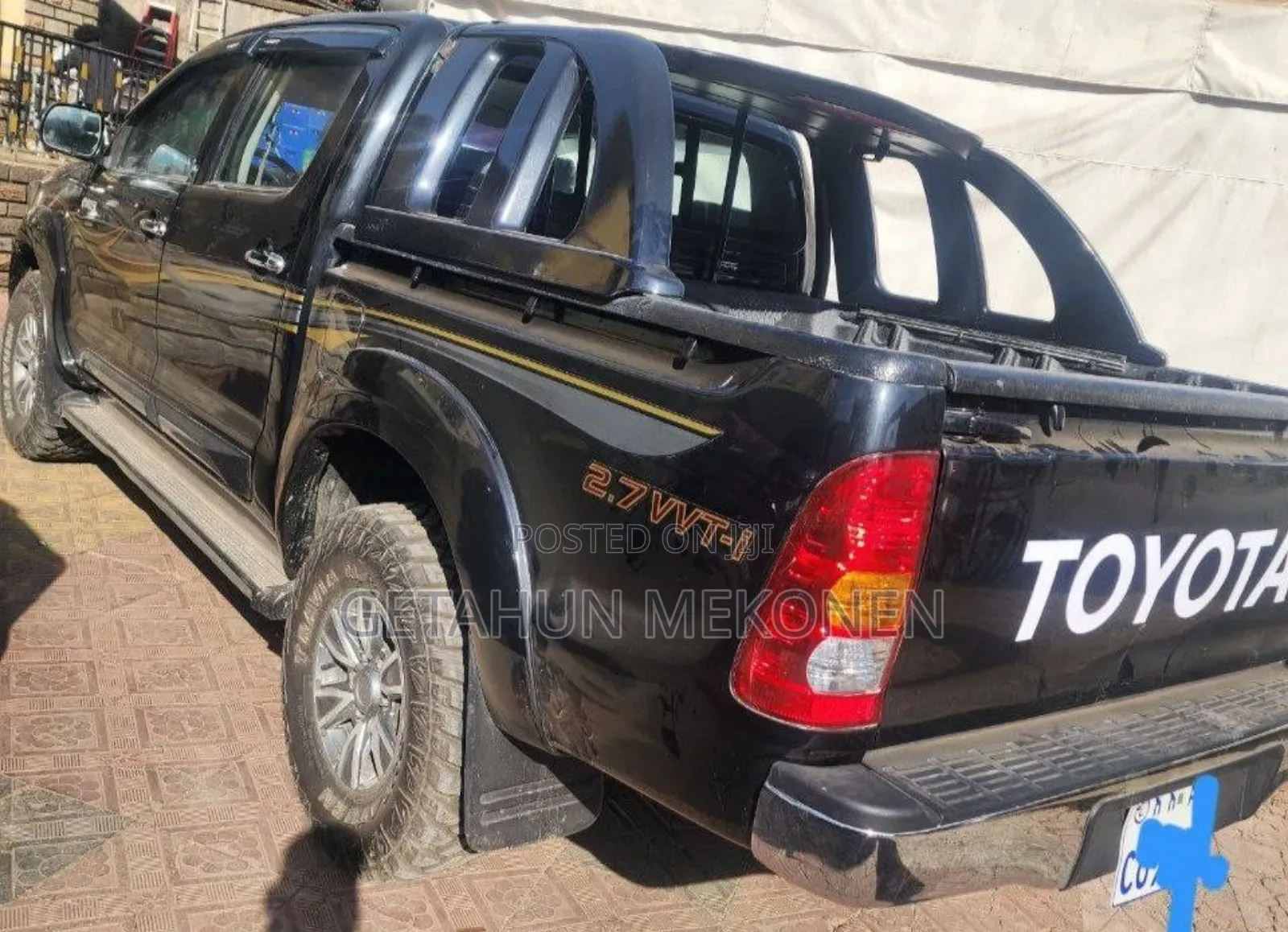 Toyota Hilux 2012 Black