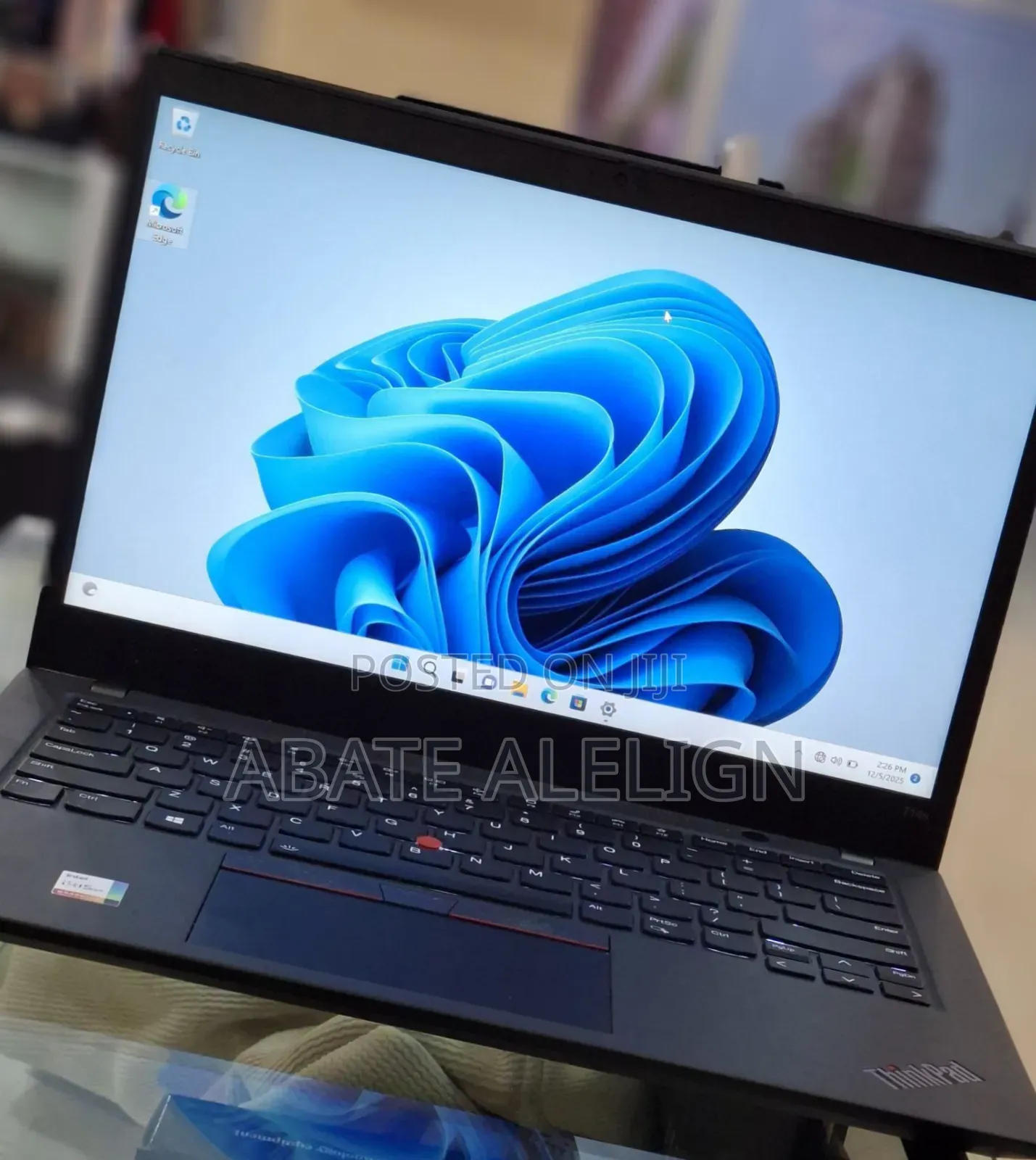 New Laptop Lenovo ThinkPad T14 16GB Intel Core I7 SSD 512GB