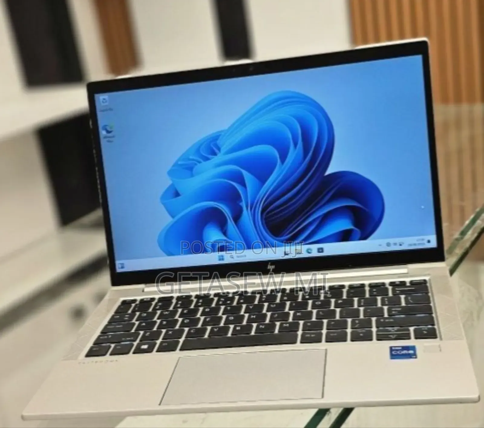 New Laptop HP EliteBook 830 G8 16GB Intel Core I7 SSD 512GB