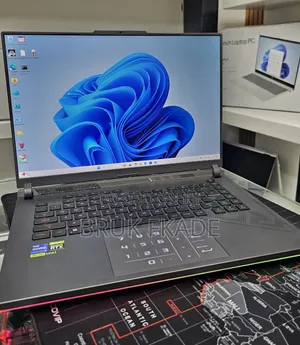 New Laptop Asus ROG Strix G15 16GB Intel Core I9 SSD 1T