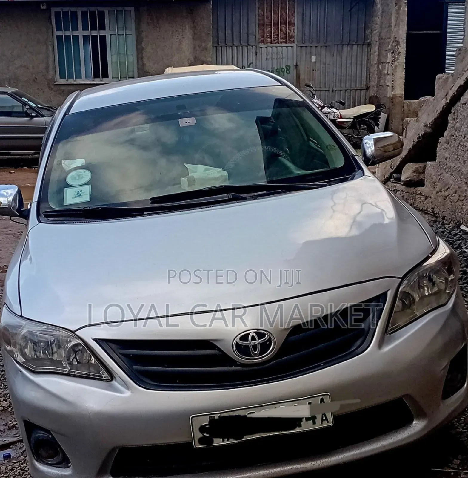 Toyota Corolla 2012 Silver