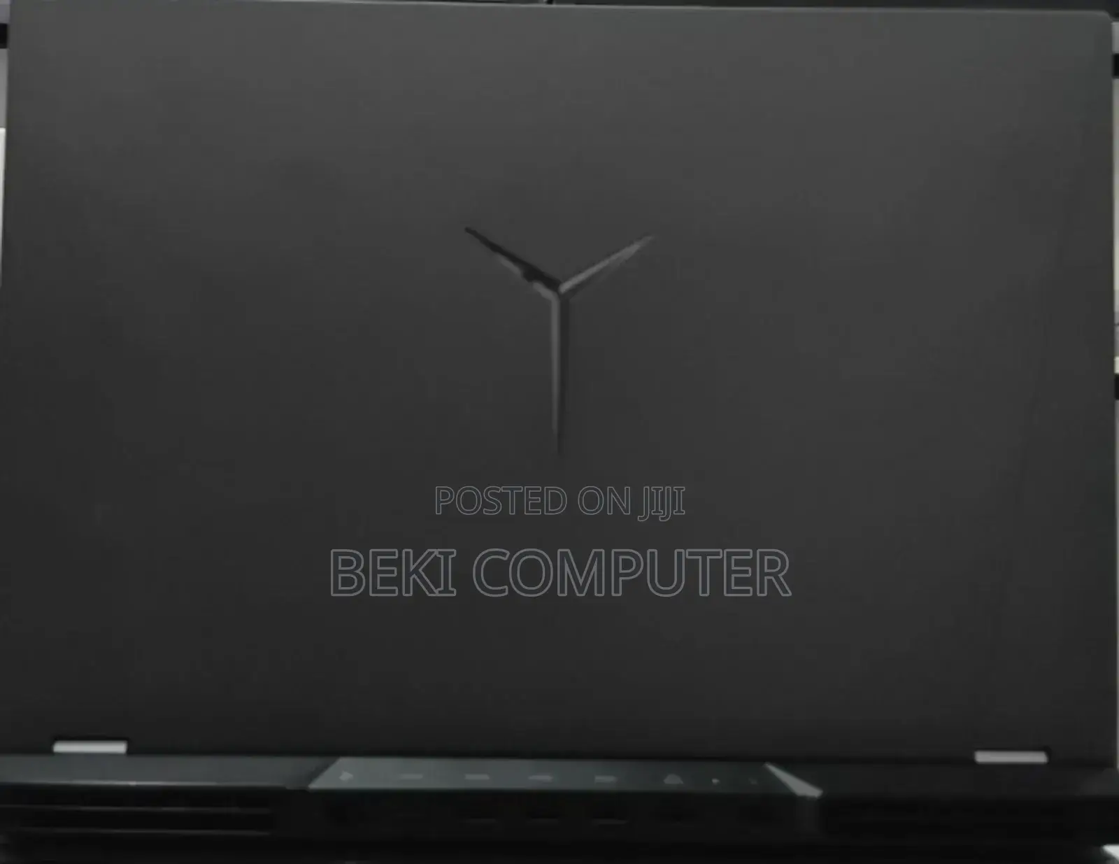 New Laptop Lenovo 16GB AMD Ryzen 5 SSD 512GB