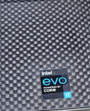 New Laptop Dell XPS 13 16GB Intel Core I7 SSD 512GB