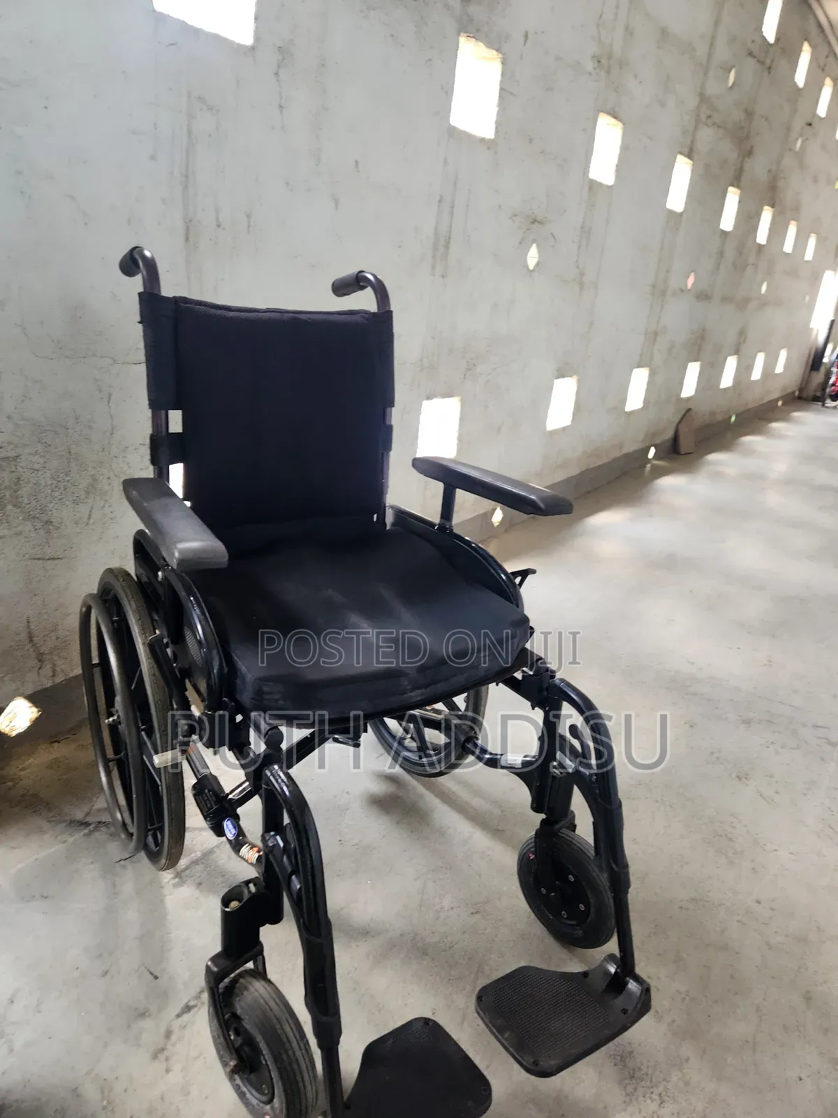 Foldable Medline Guardian Wheelchair With Nylon Upholstery Ethiopia