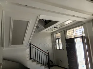 7bdrm Townhouse / Terrace in Nasswe Real State, Nifas Silk-Lafto