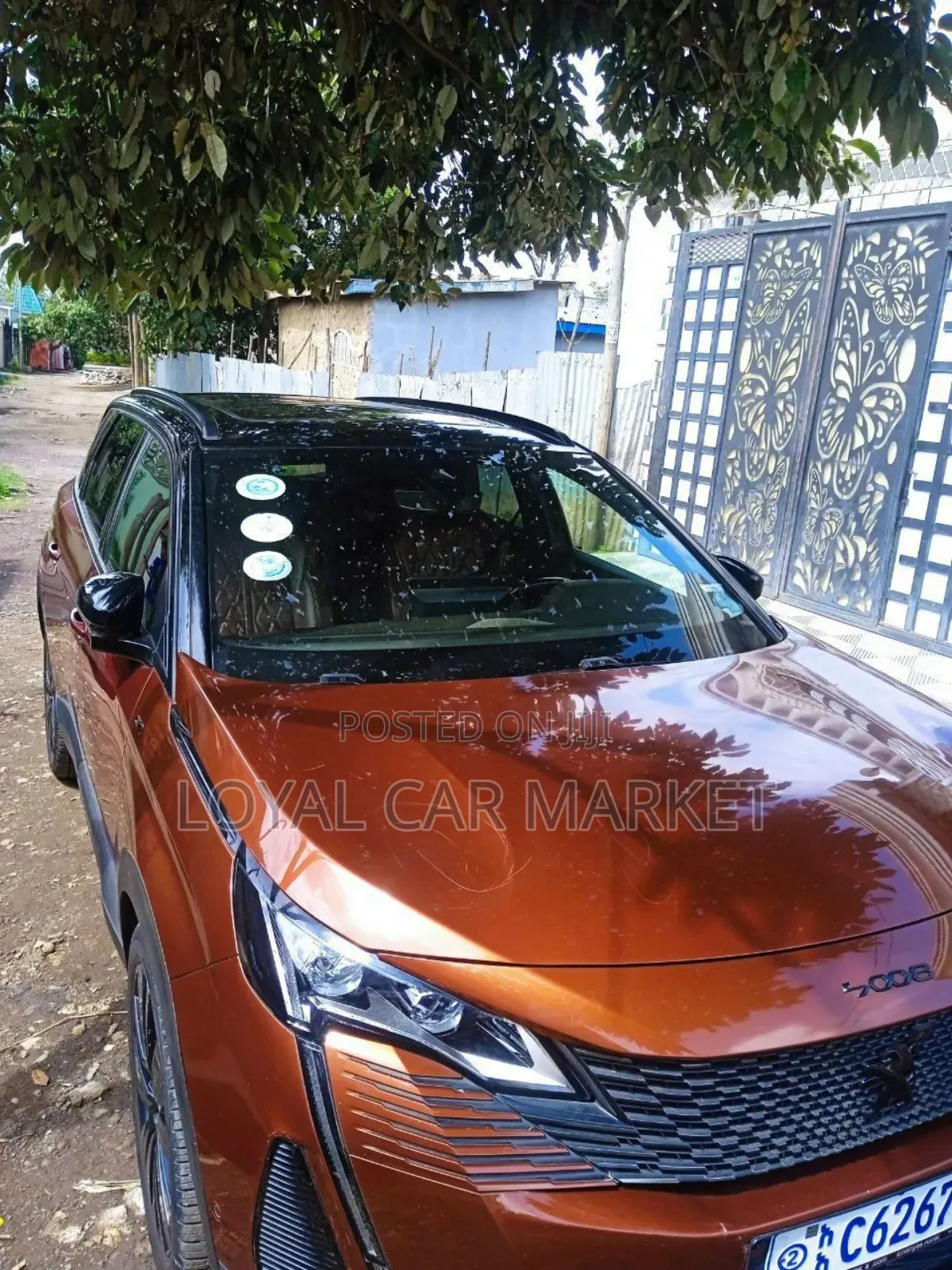 Peugeot 5008 2021 Brown