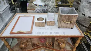 ረከቦት 80 ስኒ የሚይዝ