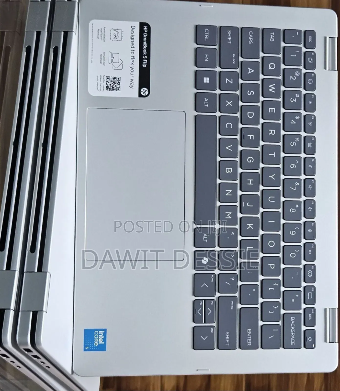 New Laptop HP OmniBook 5 Flip 8GB Intel Core 5 SSD 512GB