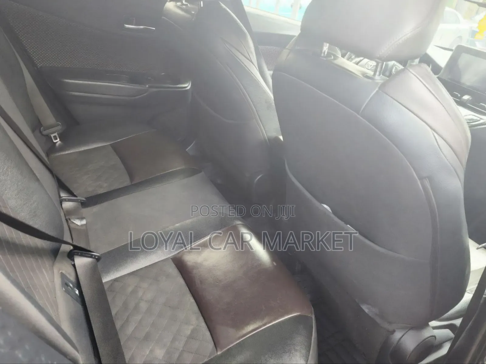 Toyota C-HR 2017 Gray