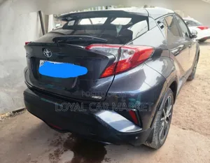 Toyota C-HR 2017 Gray