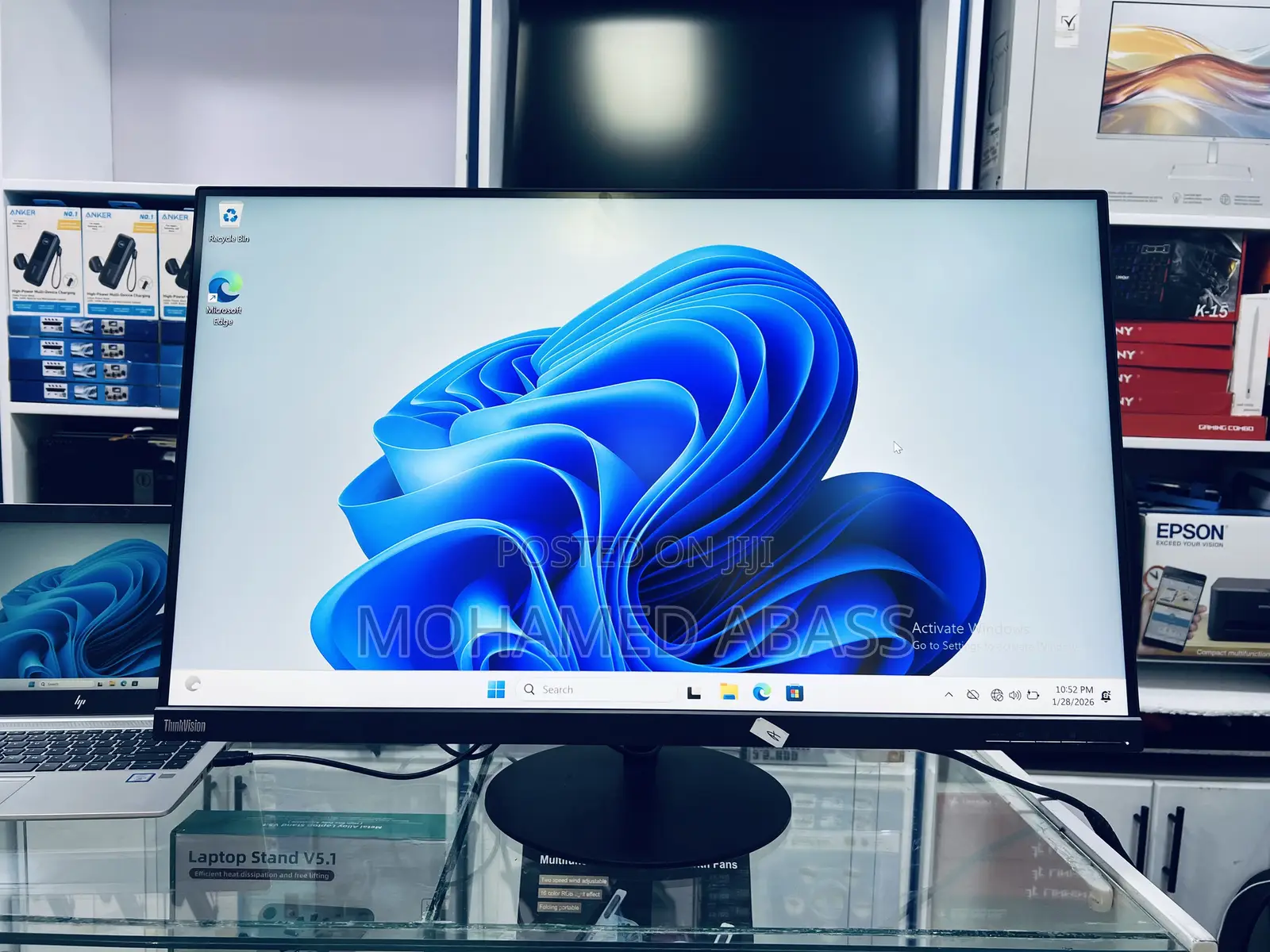 Lenovo 32” Frameless Monitor