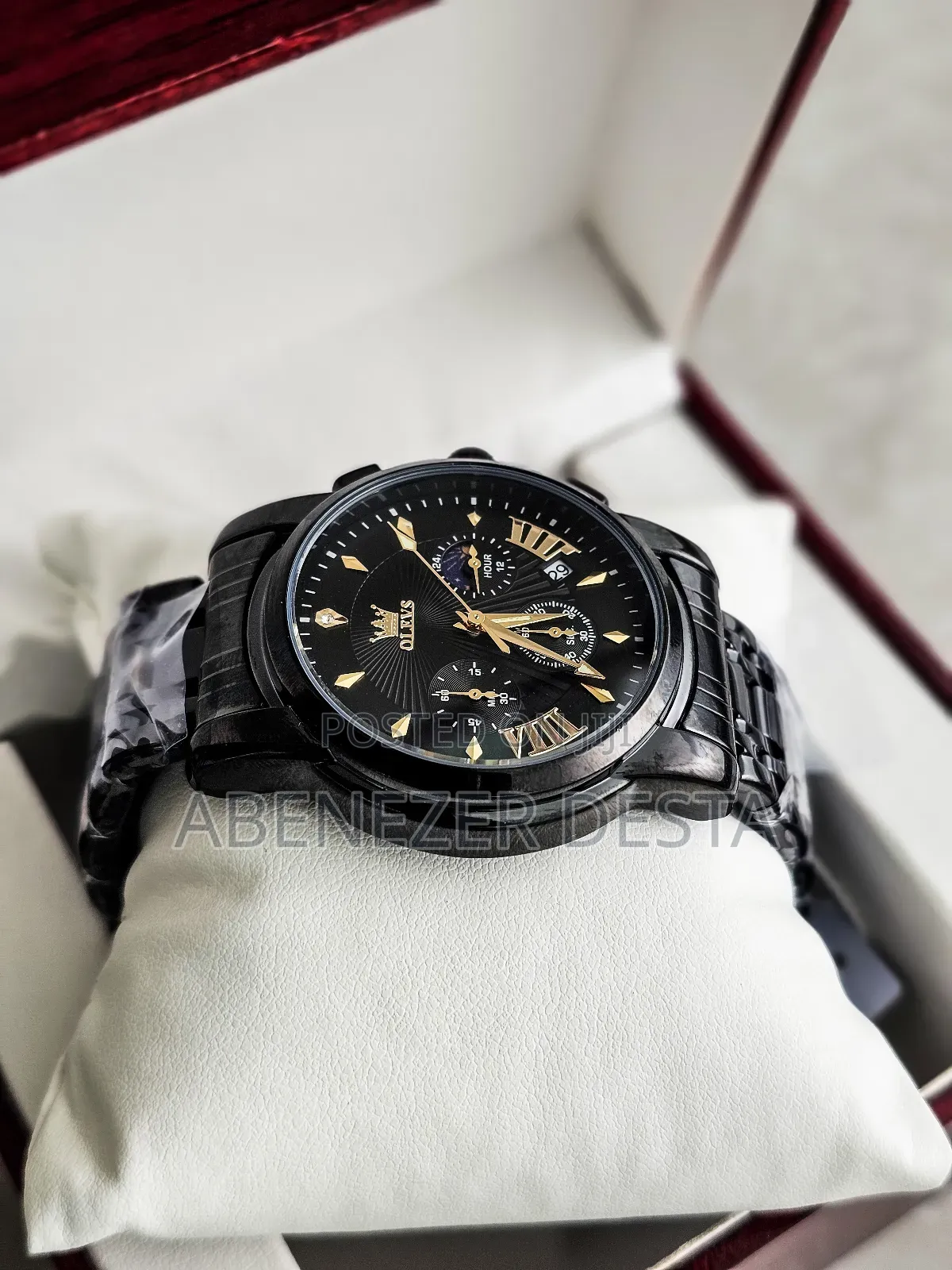 Olevs 2892 Chronograph Luxury Men's Watch With a Black Stainless Steel