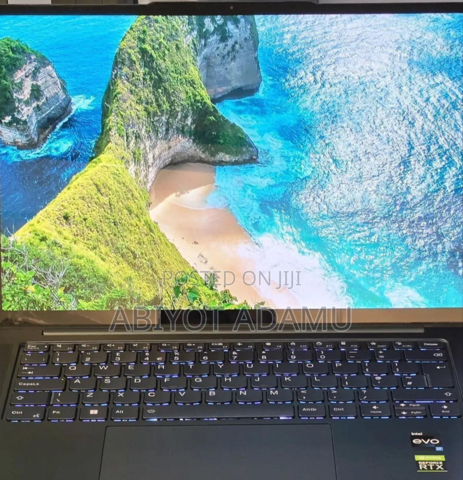 New Laptop Lenovo Yoga 7i 16GB Intel Core I7 SSD 512GB