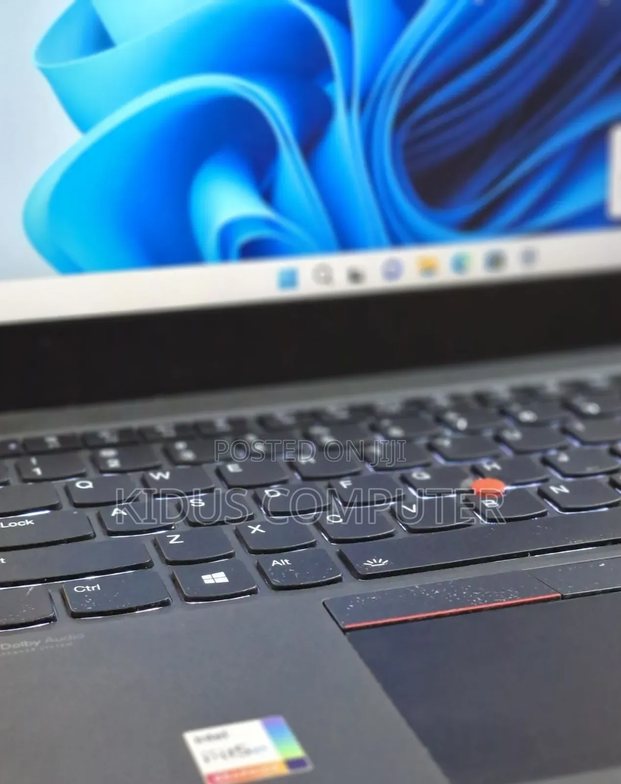 New Laptop Lenovo ThinkPad T14 16GB Intel Core I7 SSD 512GB