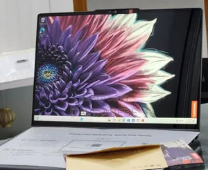 New Laptop Lenovo Yoga 7i 16GB Intel Core Ultra 7 SSD 1T