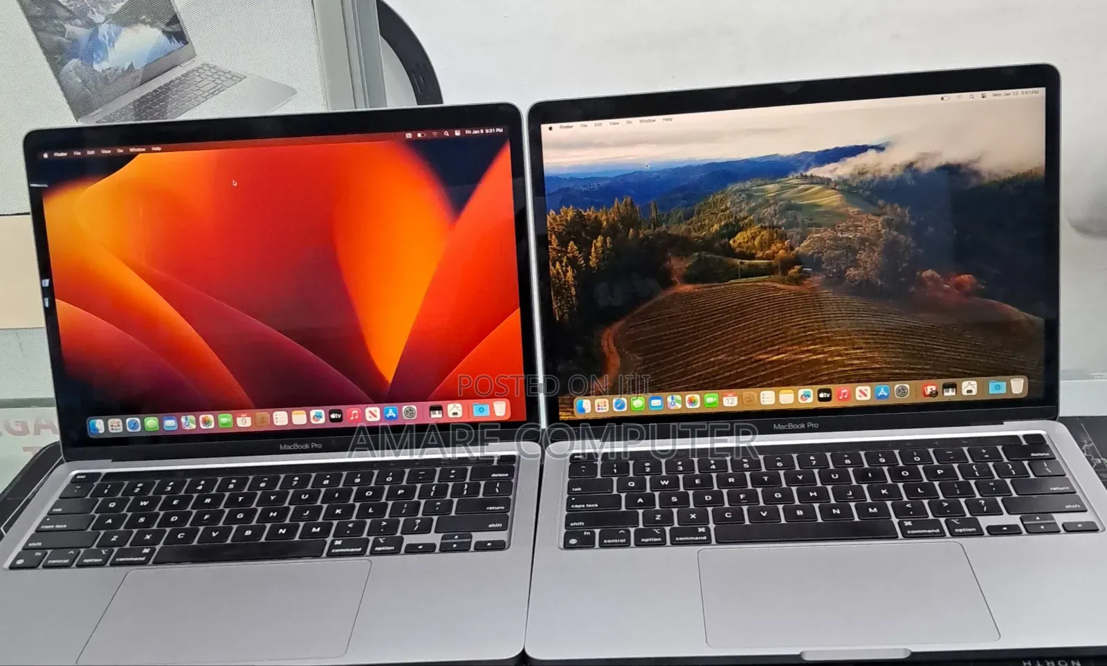 New Laptop Apple MacBook Pro 2022 M2 8GB Apple M2 SSD 256GB
