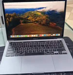 New Laptop Apple MacBook Pro 2022 M2 8GB Apple M2 SSD 256GB