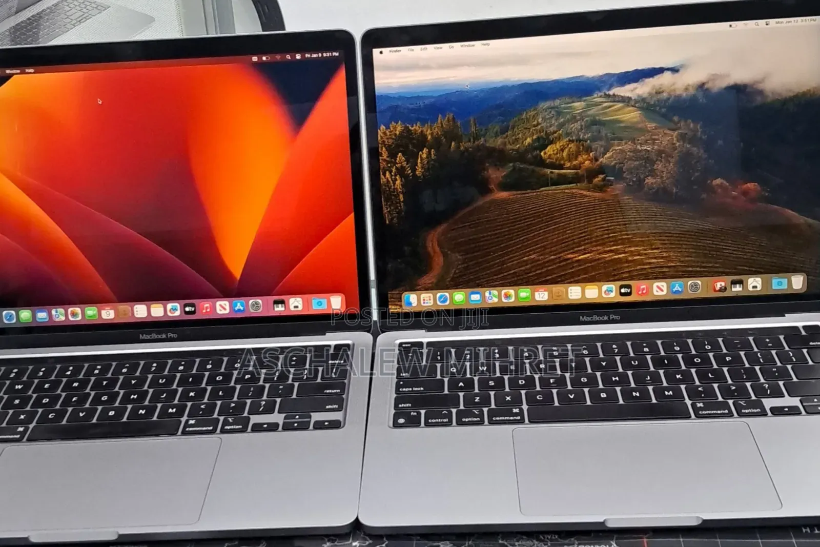 New Laptop Apple MacBook Pro 2022 M2 8GB Apple M2 SSD 256GB