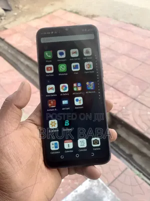 Tecno Spark 8C 64 GB Green