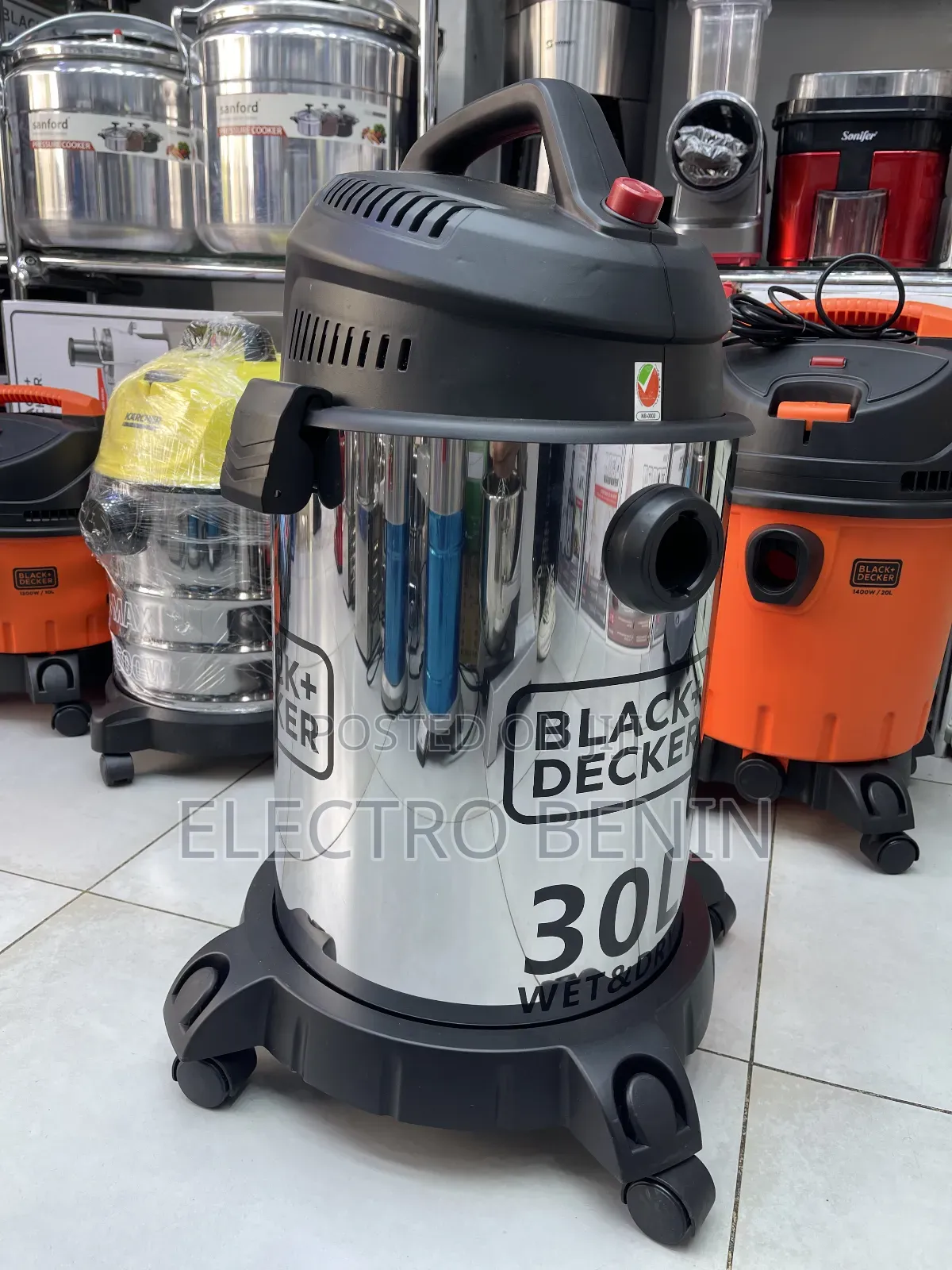 Wet Dry Vacuum Cleaner