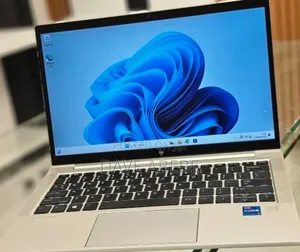 New Laptop HP EliteBook 830 G8 16GB Intel Core I7 SSD 512GB