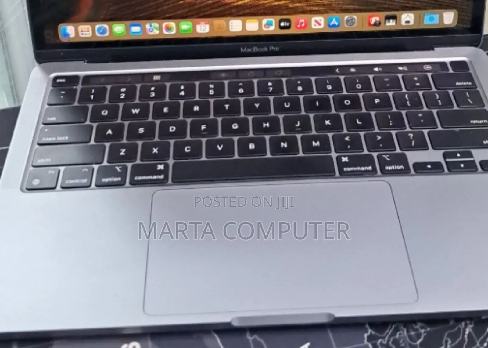 New Laptop Apple MacBook Air 2022 M2 8GB Apple M2 SSD 256GB