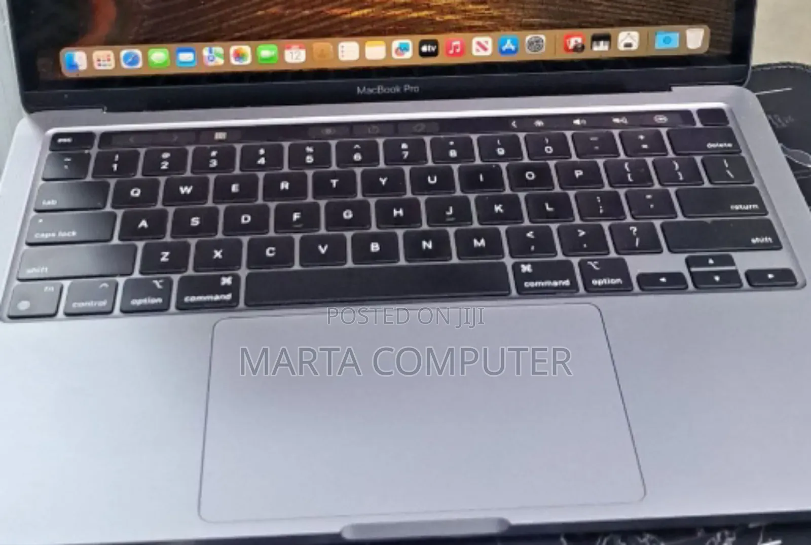 New Laptop Apple MacBook Air 2022 M2 8GB Apple M2 SSD 256GB