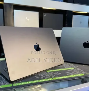 New Laptop Apple MacBook Pro 64GB Apple M3 Max SSD 1T