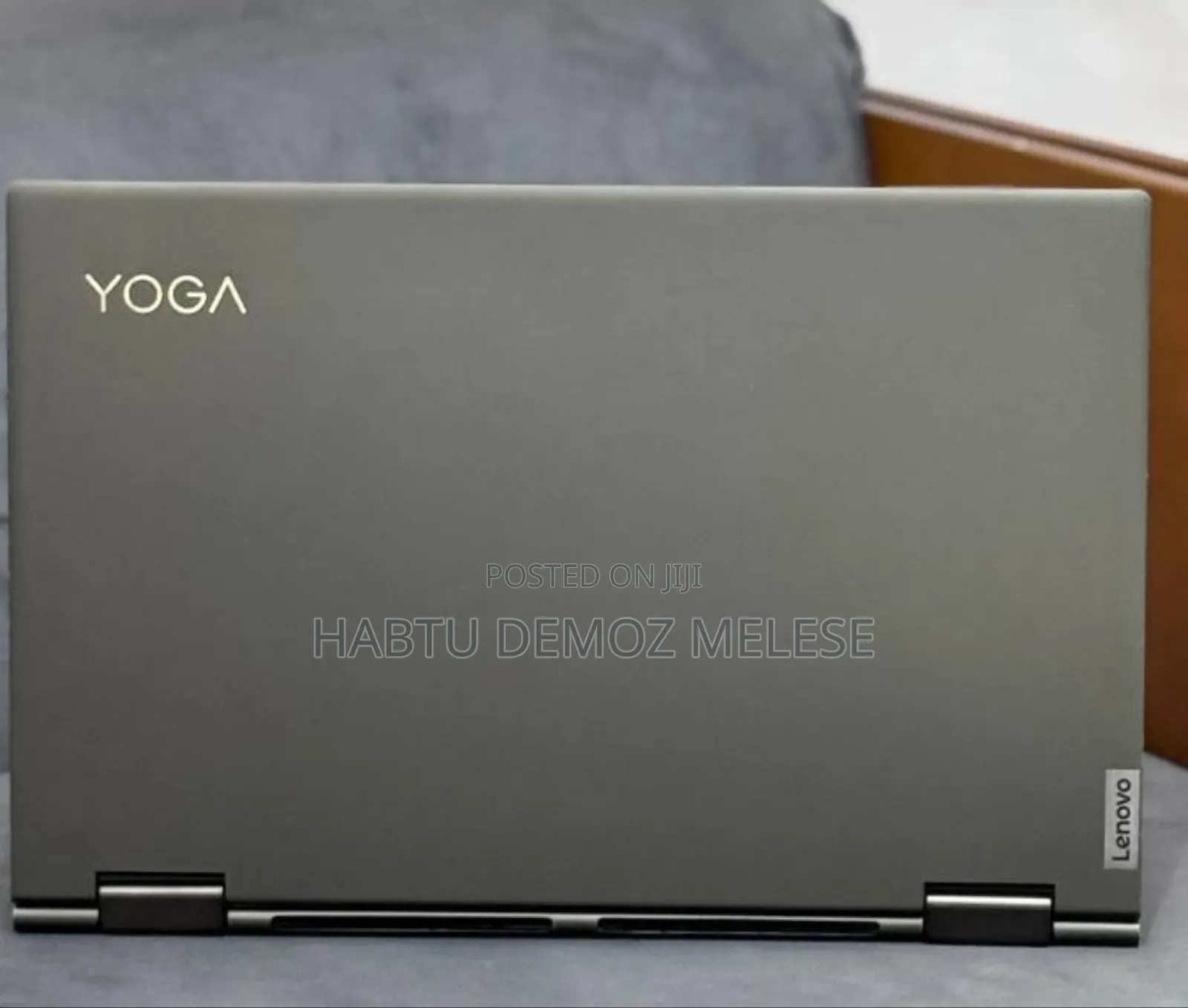 New Laptop Lenovo Yoga 7i 12GB Intel Core I7 SSD 512GB
