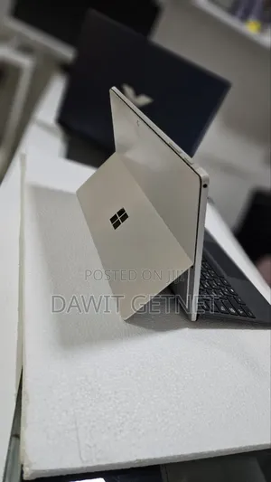 New Laptop Microsoft Surface Pro 7 8GB Intel Core I5 SSD 128GB