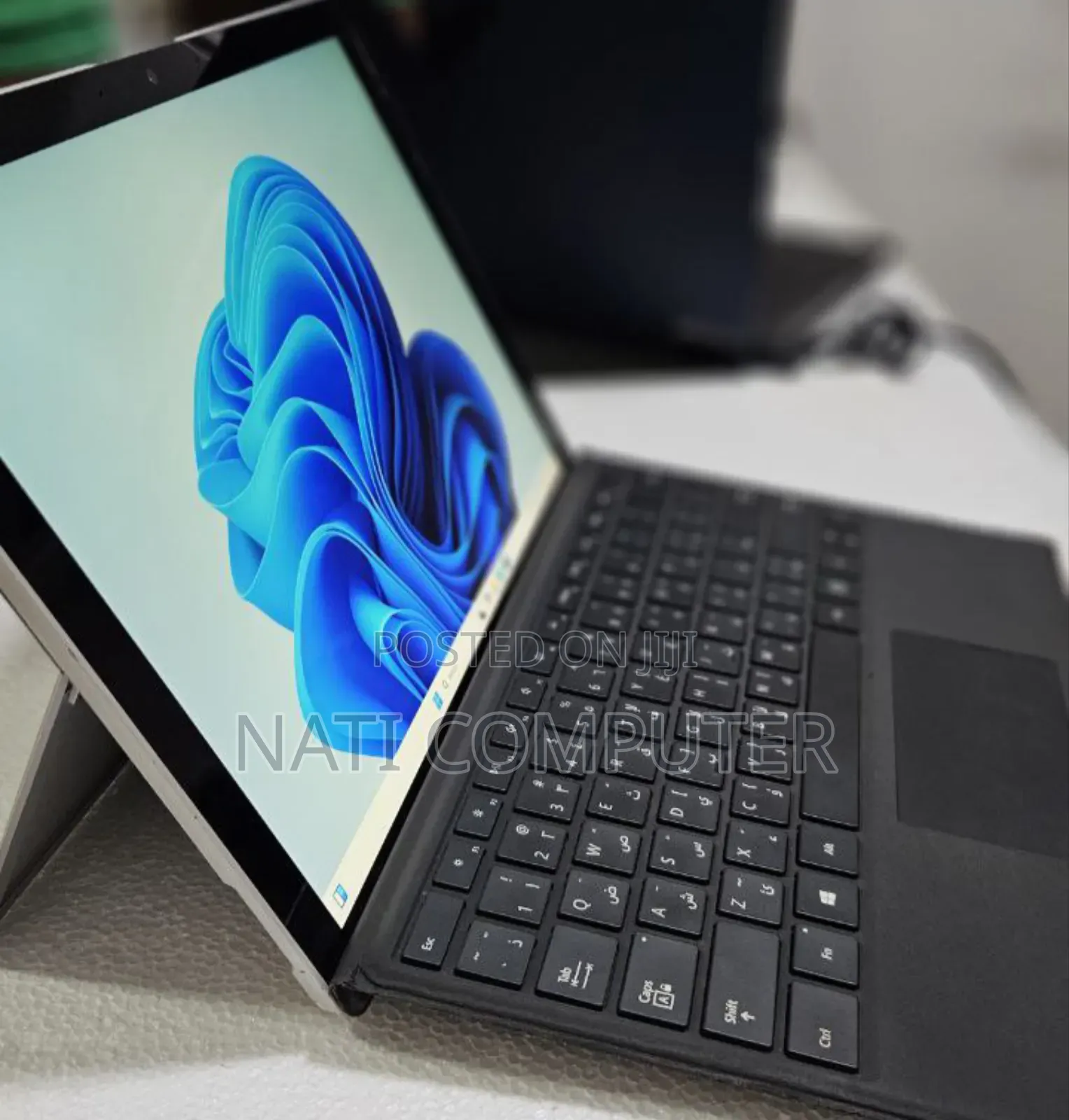 New Laptop Microsoft Surface Pro 7 8GB Intel Core I5 SSD 128GB