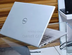 New Laptop Dell Inspiron 13 5379 8GB Intel Core I7 SSD 256GB